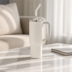 Xiaomi Straw Mug 1L Blanc, gourde thermique