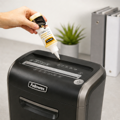 Fellowes shredder lubricant oil 120 ml bottle