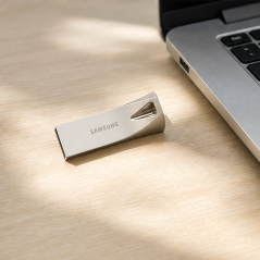 Samsung BAR Plus 512 Go argent | Clé USB