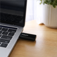 Mercusys MW300UM : adaptateur USB Wi‑Fi N300