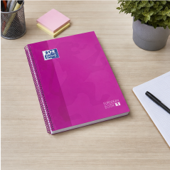 Oxford Europeanbook 1 A4+ squared fuchsia notebook