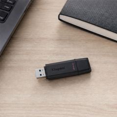 Kingston DataTraveler Exodia 64GB USB 3.2 Gen 1